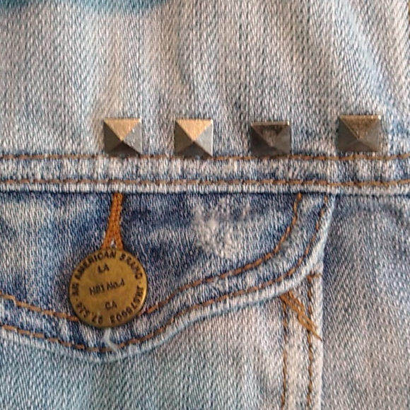 Cropped Denim Stud Jean Jacket - Picture 3 of 9